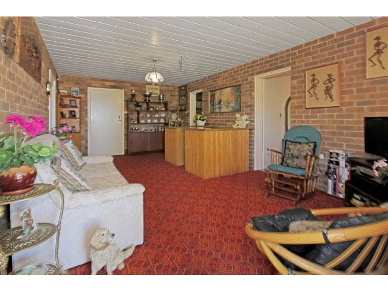 568 Beach Rd, Denhams Beach NSW 2536