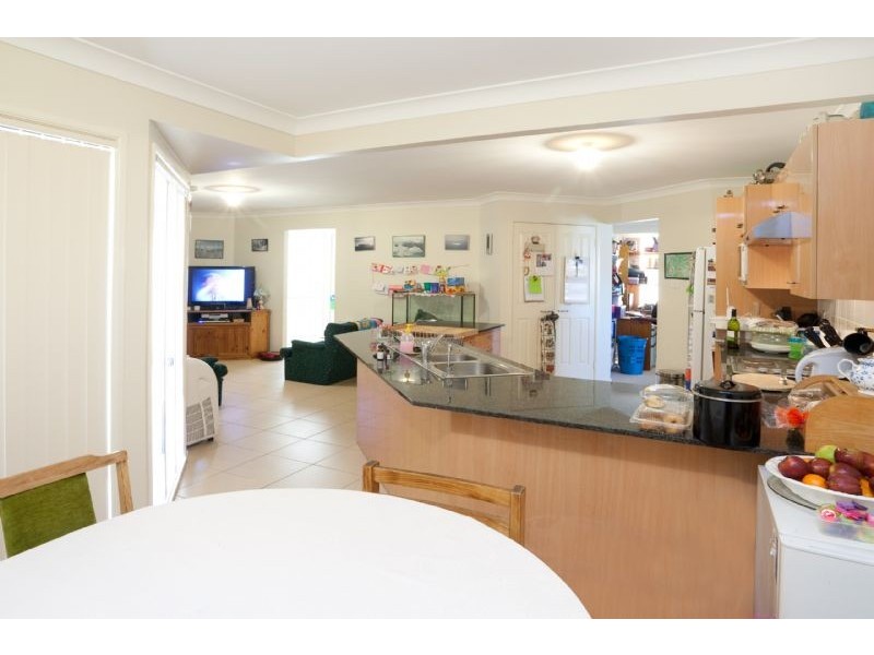 12 Batman Place, Sunshine Bay NSW 2536