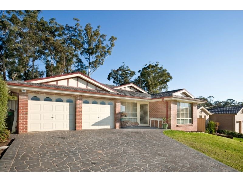 12 Batman Place, Sunshine Bay NSW 2536