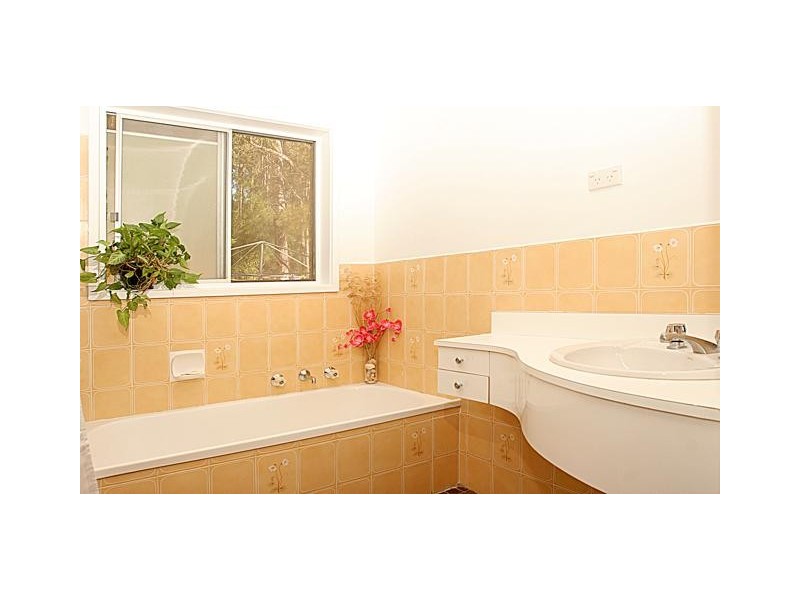 47 Country Club Drive, Catalina NSW 2536