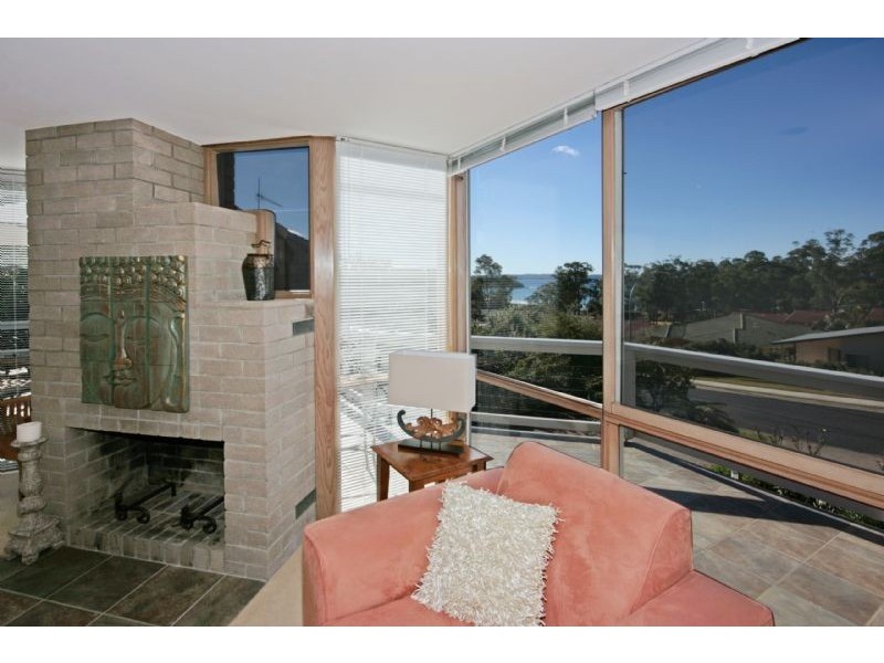 25 Parker Ave, Surf Beach NSW 2536