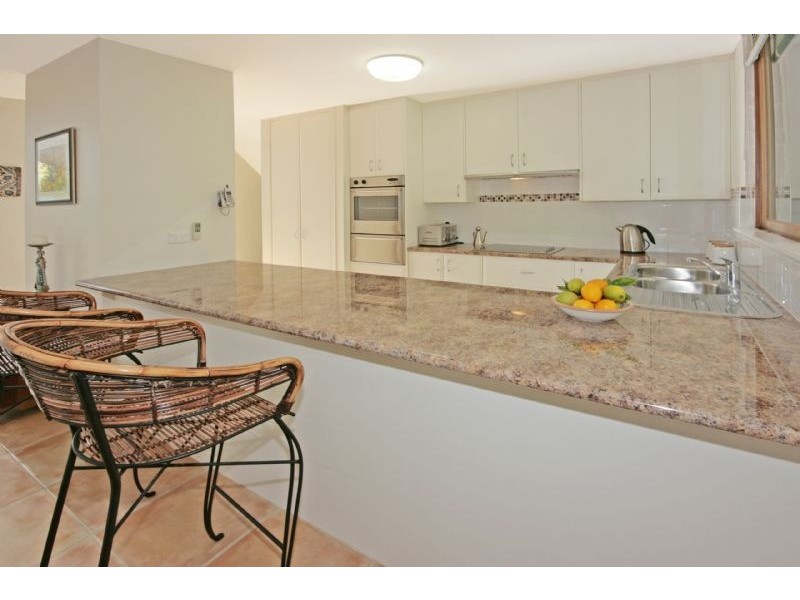 25 Parker Ave, Surf Beach NSW 2536