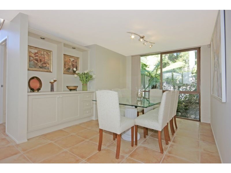 25 Parker Ave, Surf Beach NSW 2536