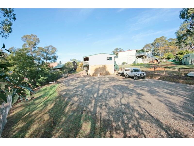 4 Penthouse Place, North Batemans Bay NSW 2536