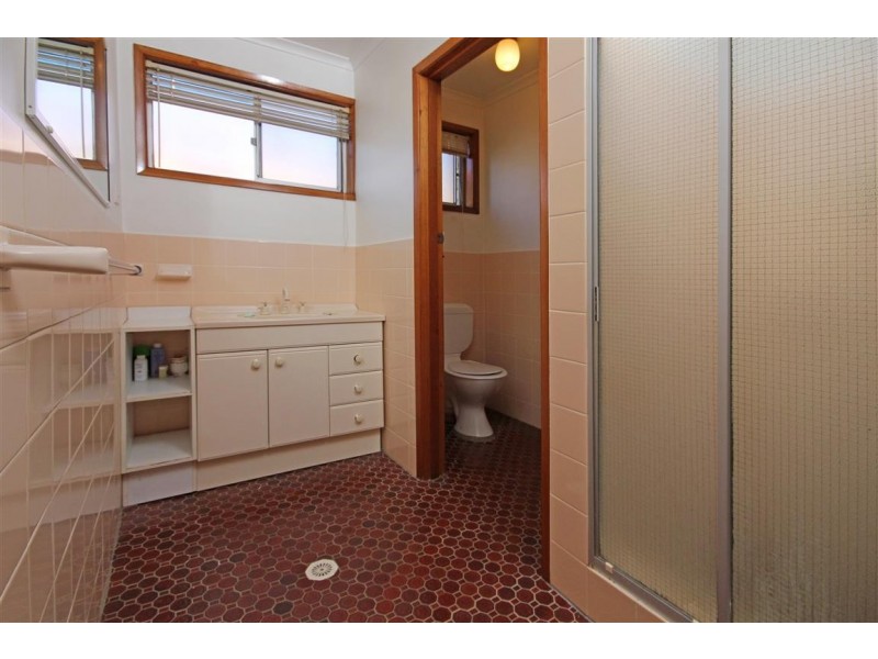 1 Ocean Road, Batehaven NSW 2536
