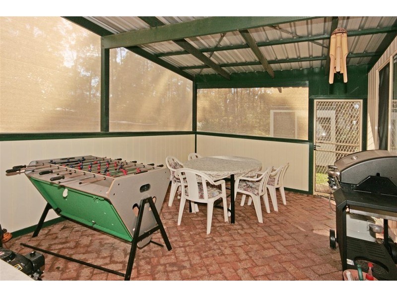 25 Flinders Way, Surf Beach NSW 2536