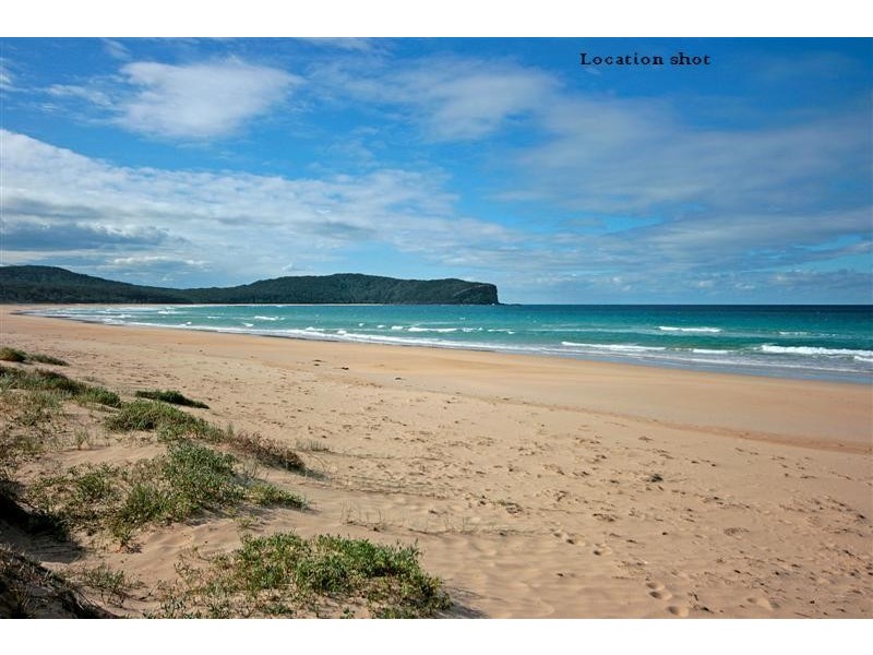 18 Boomerang Crescent, South Durras NSW 2536