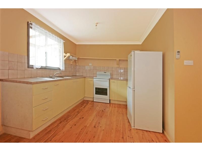 8 Long Beach Rd, Long Beach NSW 2536