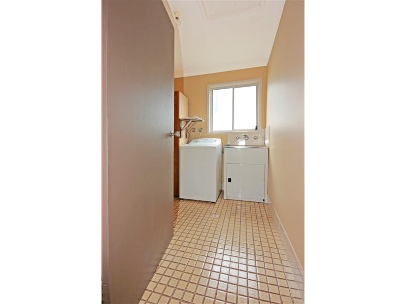 8 Long Beach Rd, Long Beach NSW 2536