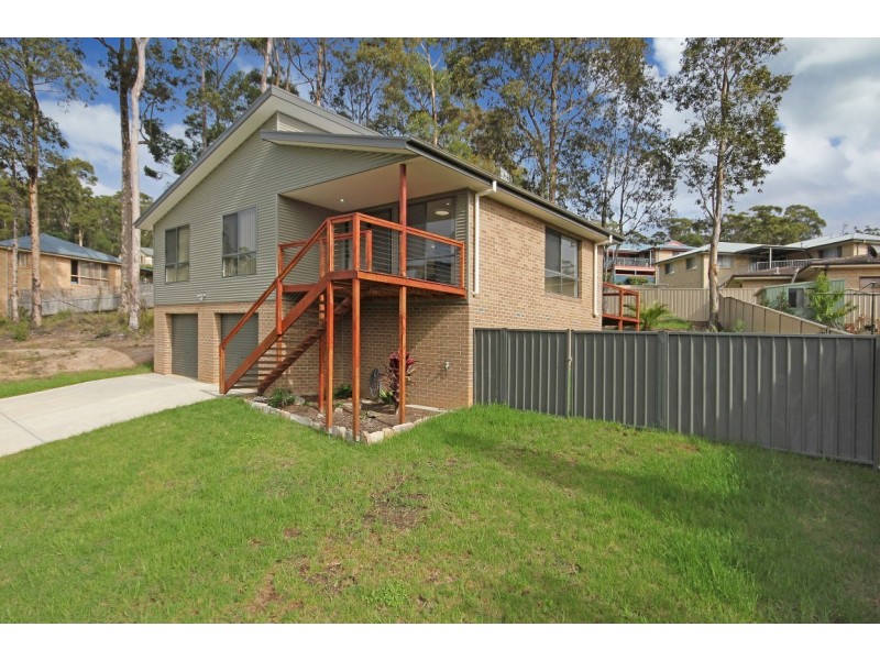 68 Hume Road, Sunshine Bay NSW 2536