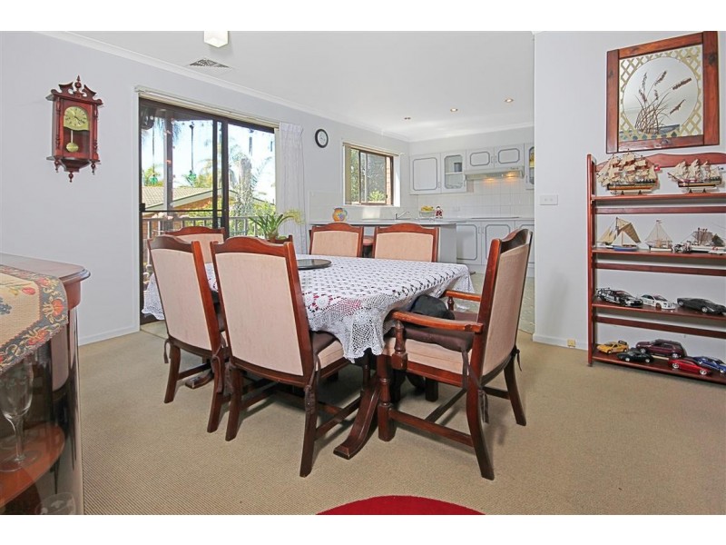 2/183 Beach Road, Sunshine Bay NSW 2536