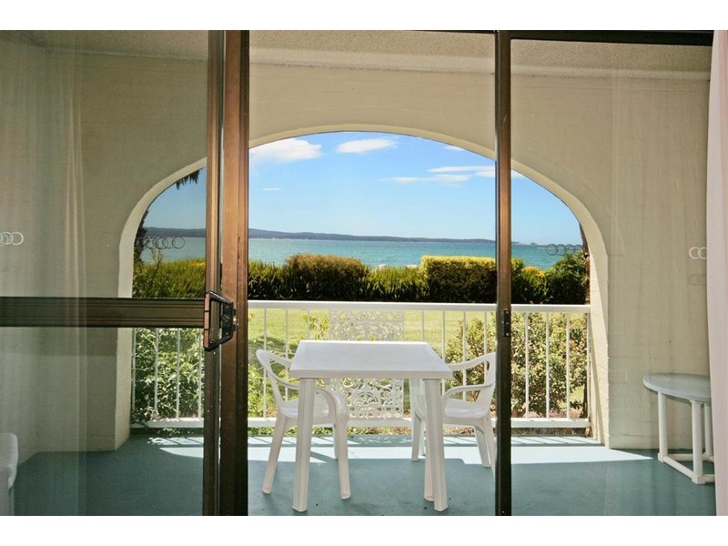 8/388 Beach Rd, Batehaven NSW 2536