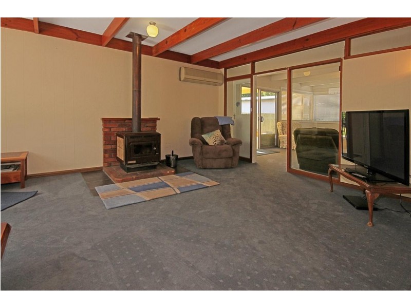 19 Bayview Street, Surfside NSW 2536