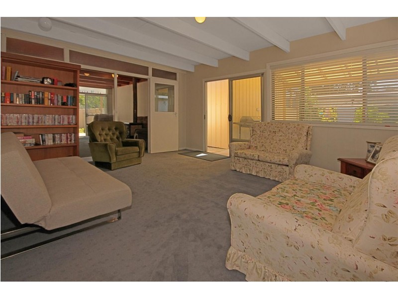 19 Bayview Street, Surfside NSW 2536