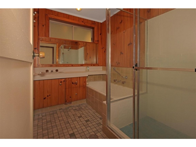 19 Bayview Street, Surfside NSW 2536