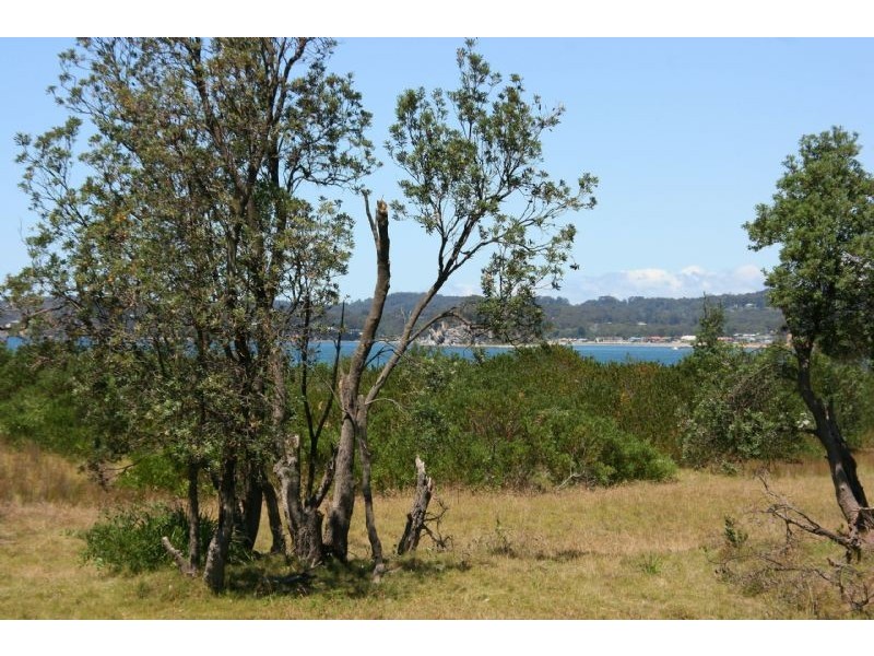 90 Sandy Place, Long Beach NSW 2536