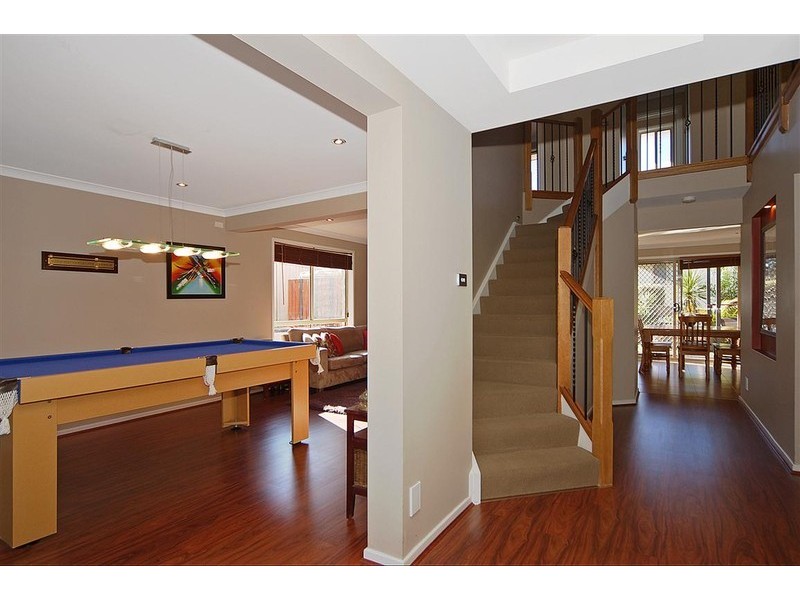 4 Hartog Place, Sunshine Bay NSW 2536