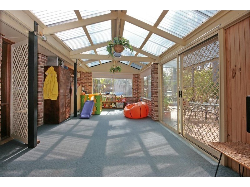 28 Candlagan Drive, Broulee NSW 2537