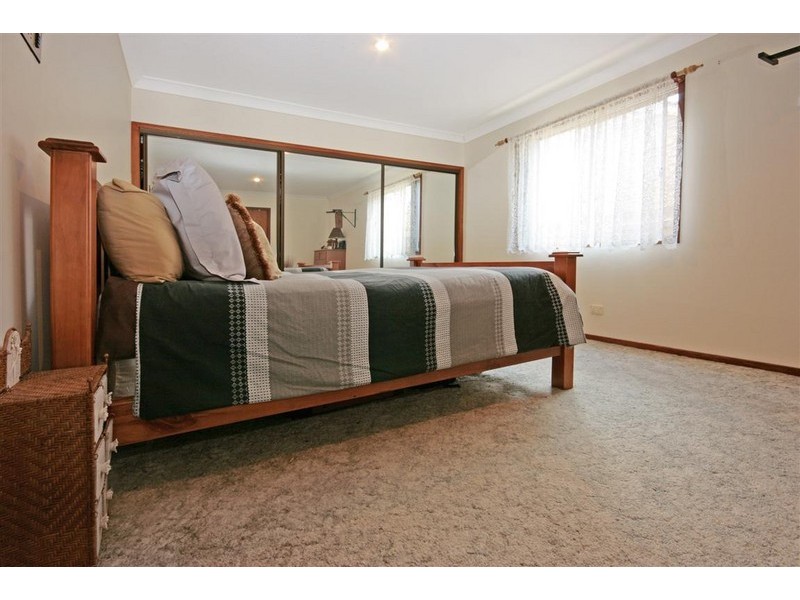 28 Candlagan Drive, Broulee NSW 2537