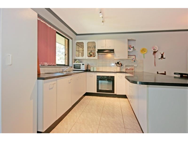 9 Long Beach Road, Long Beach NSW 2536