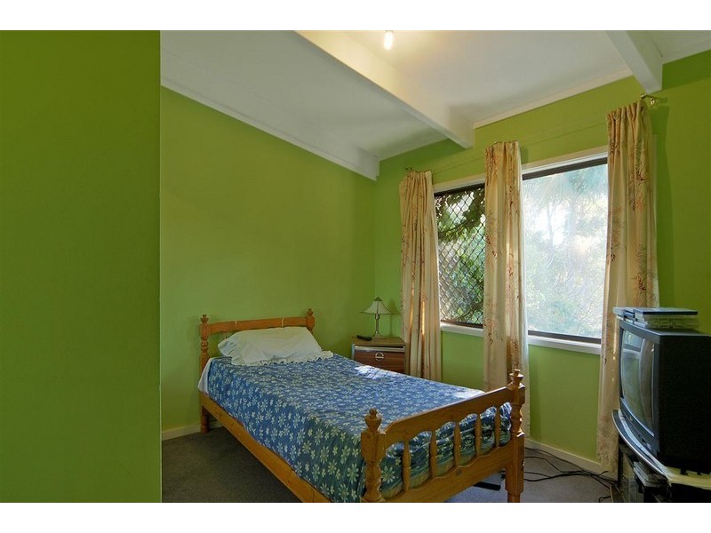 25 Surf Beach Avenue, Surf Beach NSW 2536