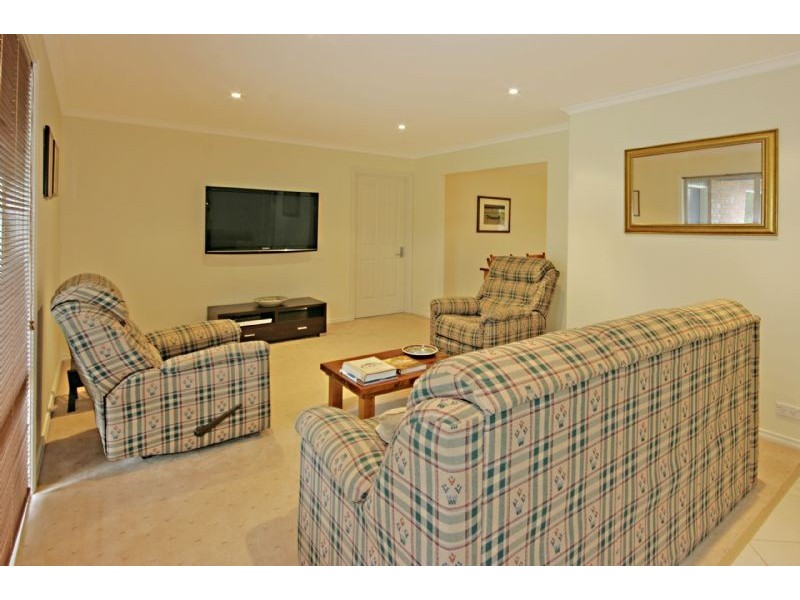 82 Elizabeth Drive, Broulee NSW 2537