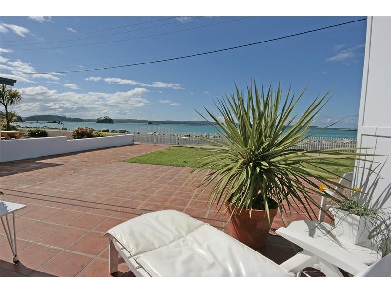 382 Beach Rd, Batehaven NSW 2536