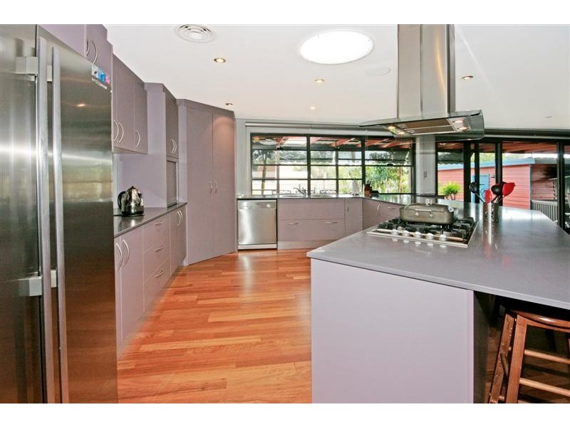 17 Elizabeth Drive, Broulee NSW 2537