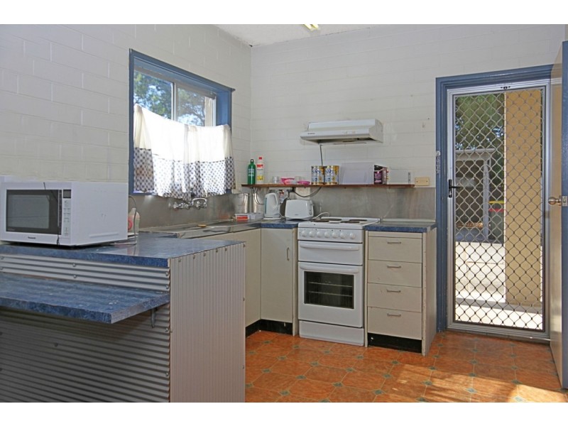 22 Dolphin Avenue, Batemans Bay NSW 2536