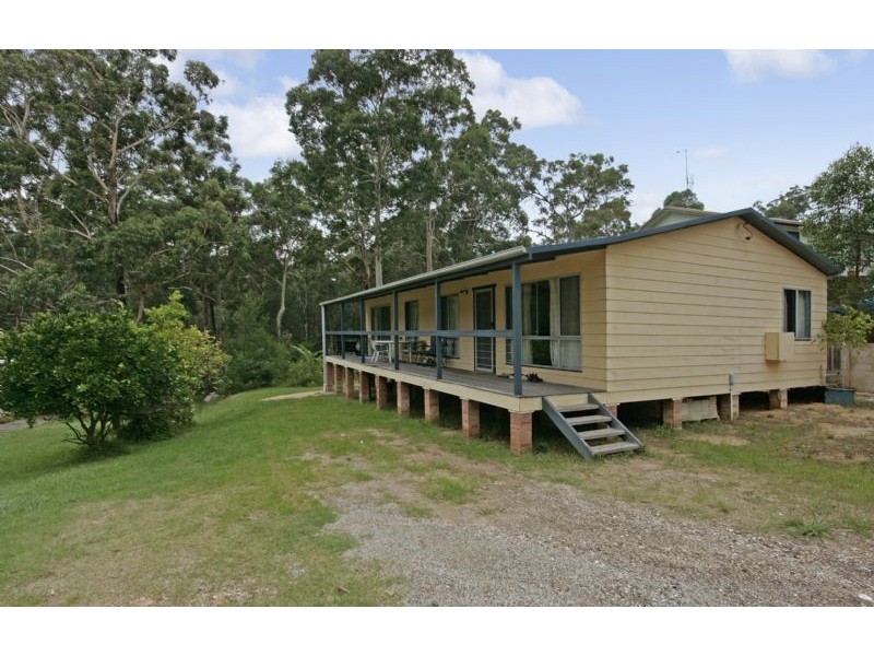 4 Long Beach Road, Long Beach NSW 2536