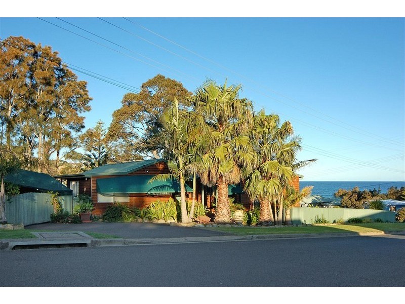 16 Tallawang Avenue, Malua Bay NSW 2536