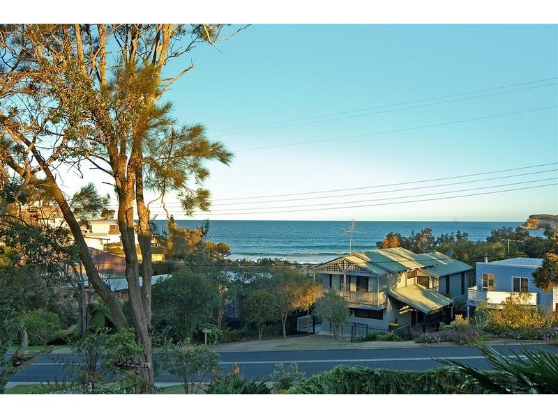 16 Tallawang Avenue, Malua Bay NSW 2536