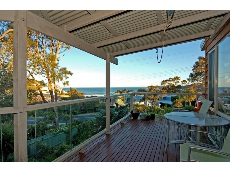 16 Tallawang Avenue, Malua Bay NSW 2536