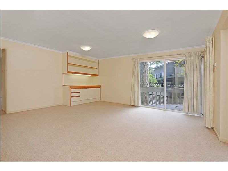 2/29 Bronte Crescent, Sunshine Bay NSW 2536