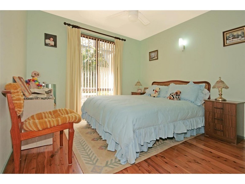 8  Bay View Street, Surf Beach NSW 2536