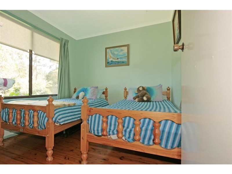 8  Bay View Street, Surf Beach NSW 2536