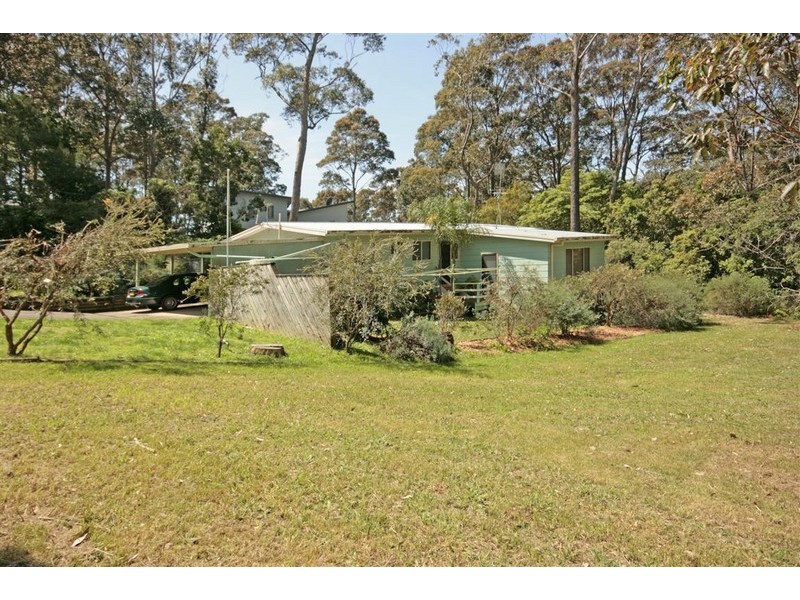 8  Bay View Street, Surf Beach NSW 2536