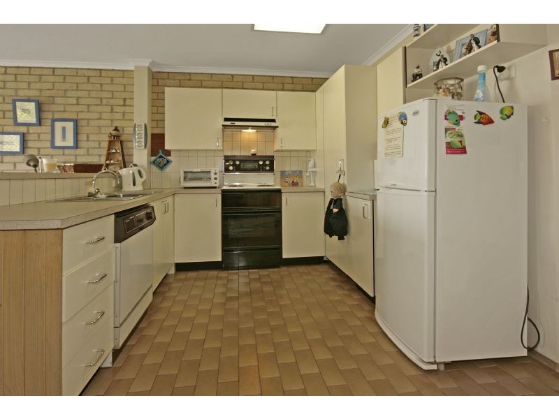 5/10 Corrigan Crescent, Batehaven NSW 2536