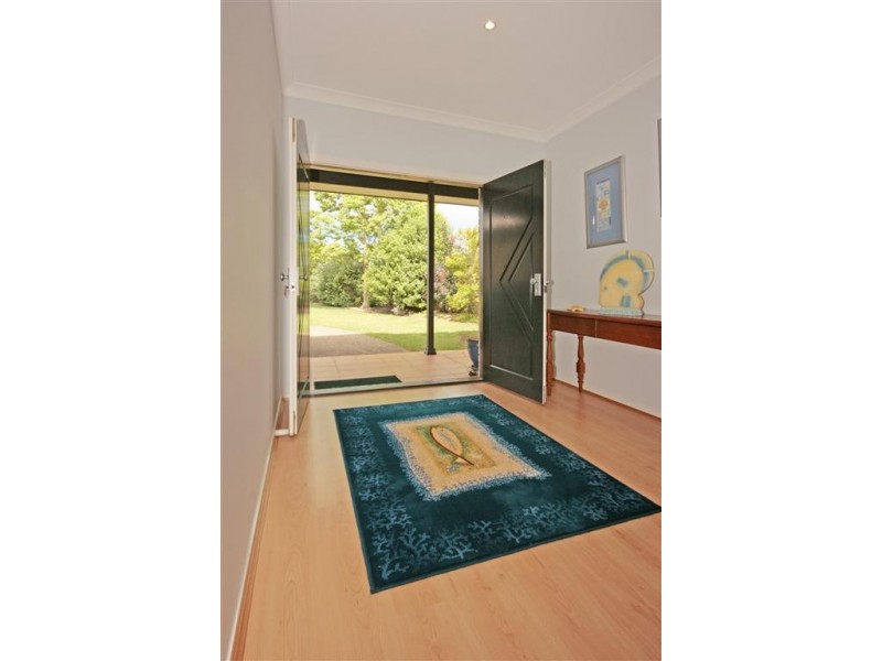 10 Willow Court, Maloneys Beach NSW 2536