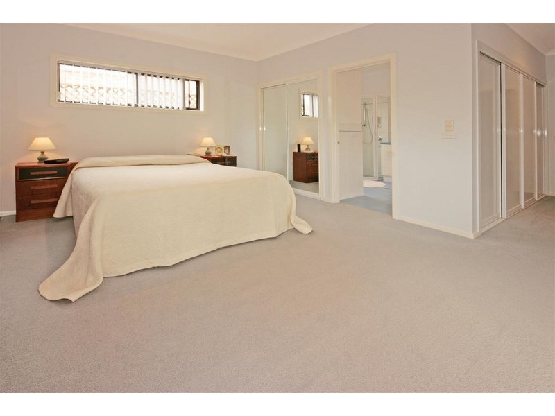 10 Willow Court, Maloneys Beach NSW 2536