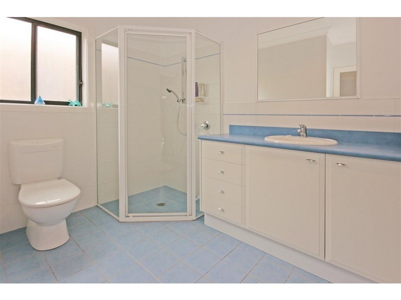 10 Willow Court, Maloneys Beach NSW 2536
