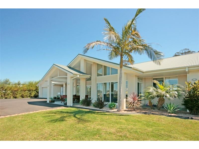 165 George Bass Drive, Surf Beach NSW 2536