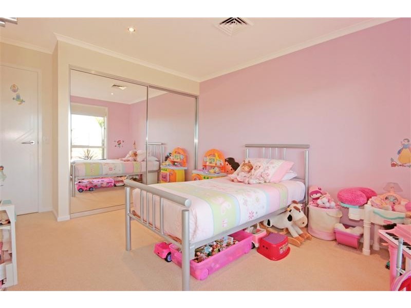 165 George Bass Drive, Surf Beach NSW 2536