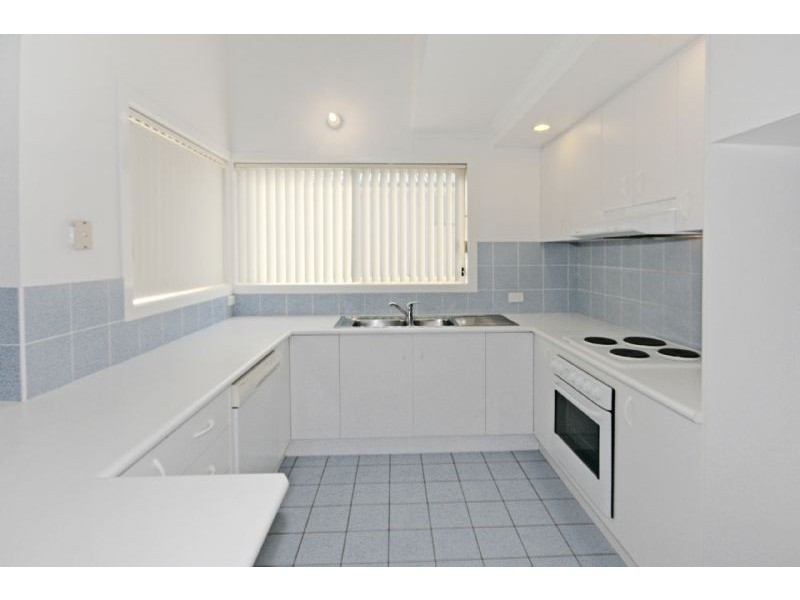 3a Poole Place, Sunshine Bay NSW 2536