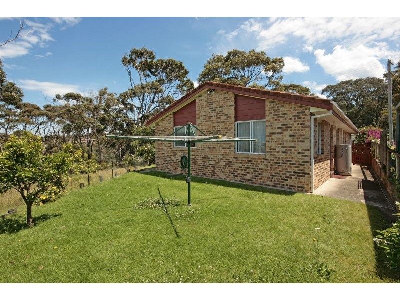 32 Euroka Avenue, Malua Bay NSW 2536