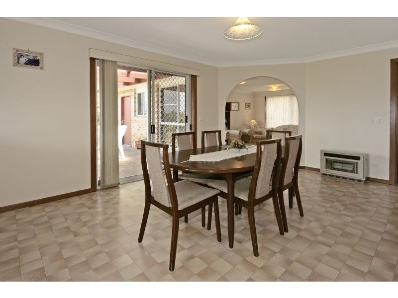 32 Euroka Avenue, Malua Bay NSW 2536