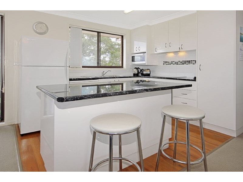 85 Berrima Parade, Surfside NSW 2536