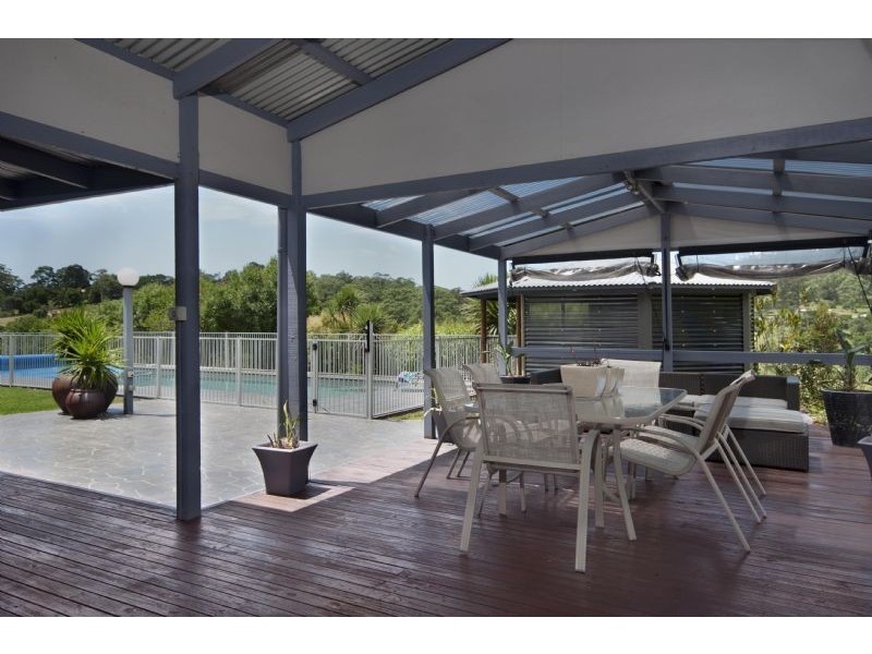 33 McBride Close, Malua Bay NSW 2536