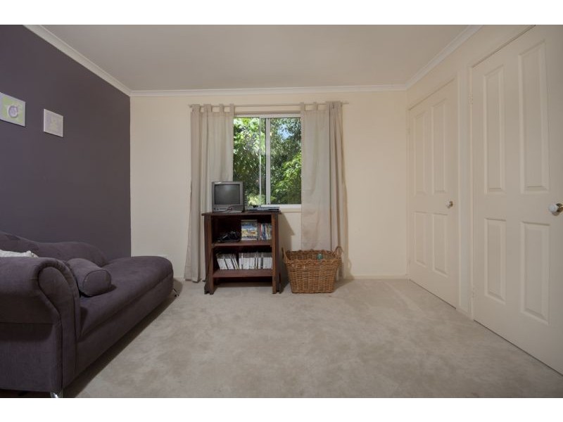 33 McBride Close, Malua Bay NSW 2536