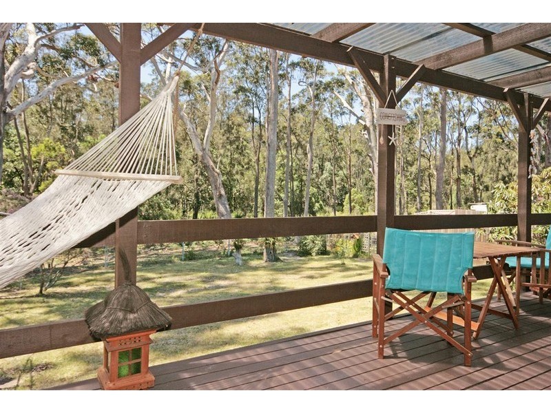 103 Maloneys Drive, Maloneys Beach NSW 2536
